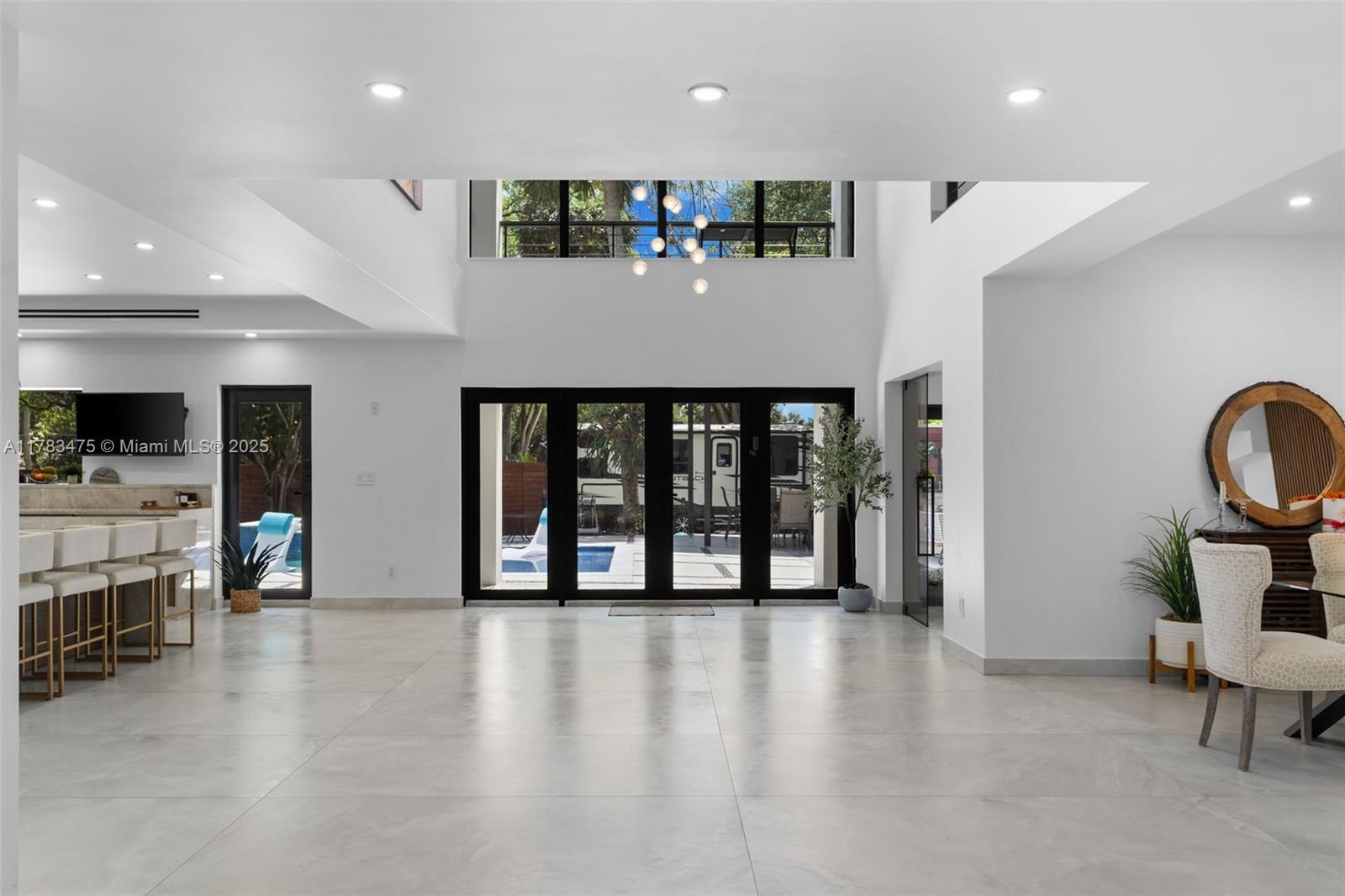 Building Photo - 3000 Riverland Rd