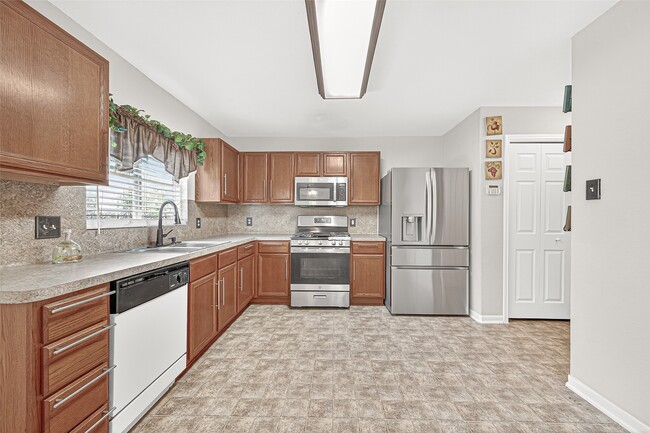 Building Photo - 11035 Vanilla Ridge Ct