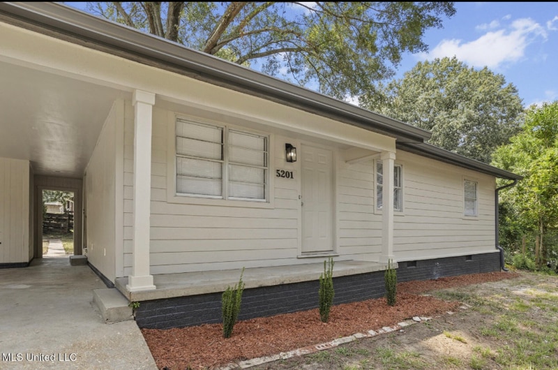 Building Photo - 5201 Andover Dr
