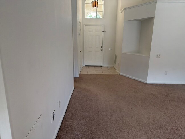 Building Photo - 1709 Pine Bay Dr