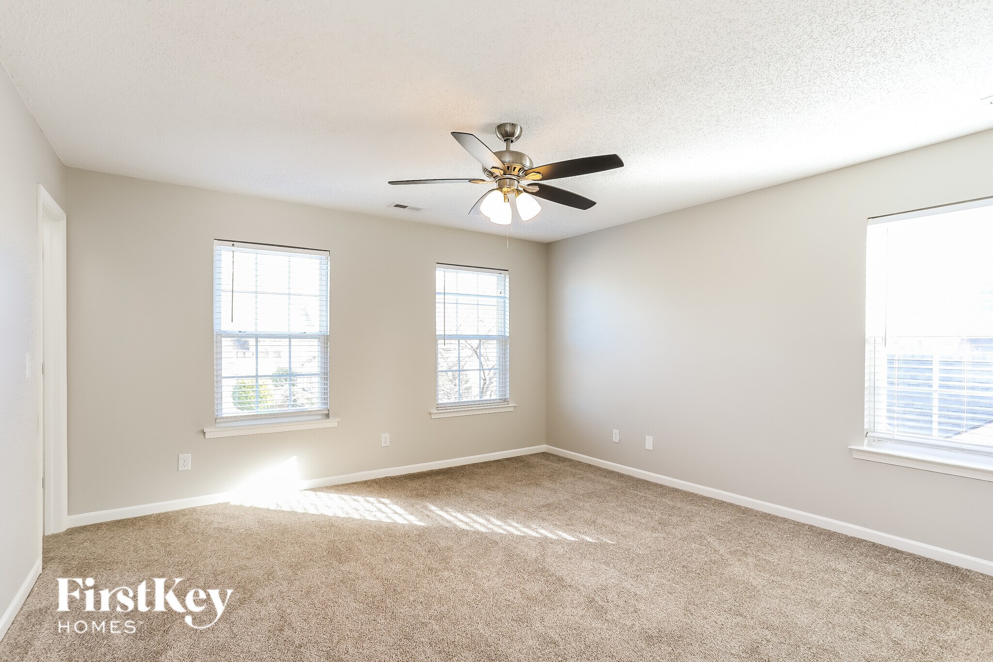 Building Photo - 11013 Feather Grass Ln