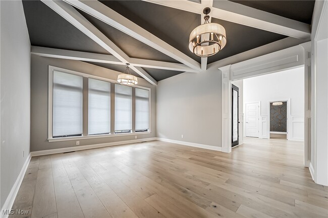 Building Photo - 2605 Buckhurst Dr