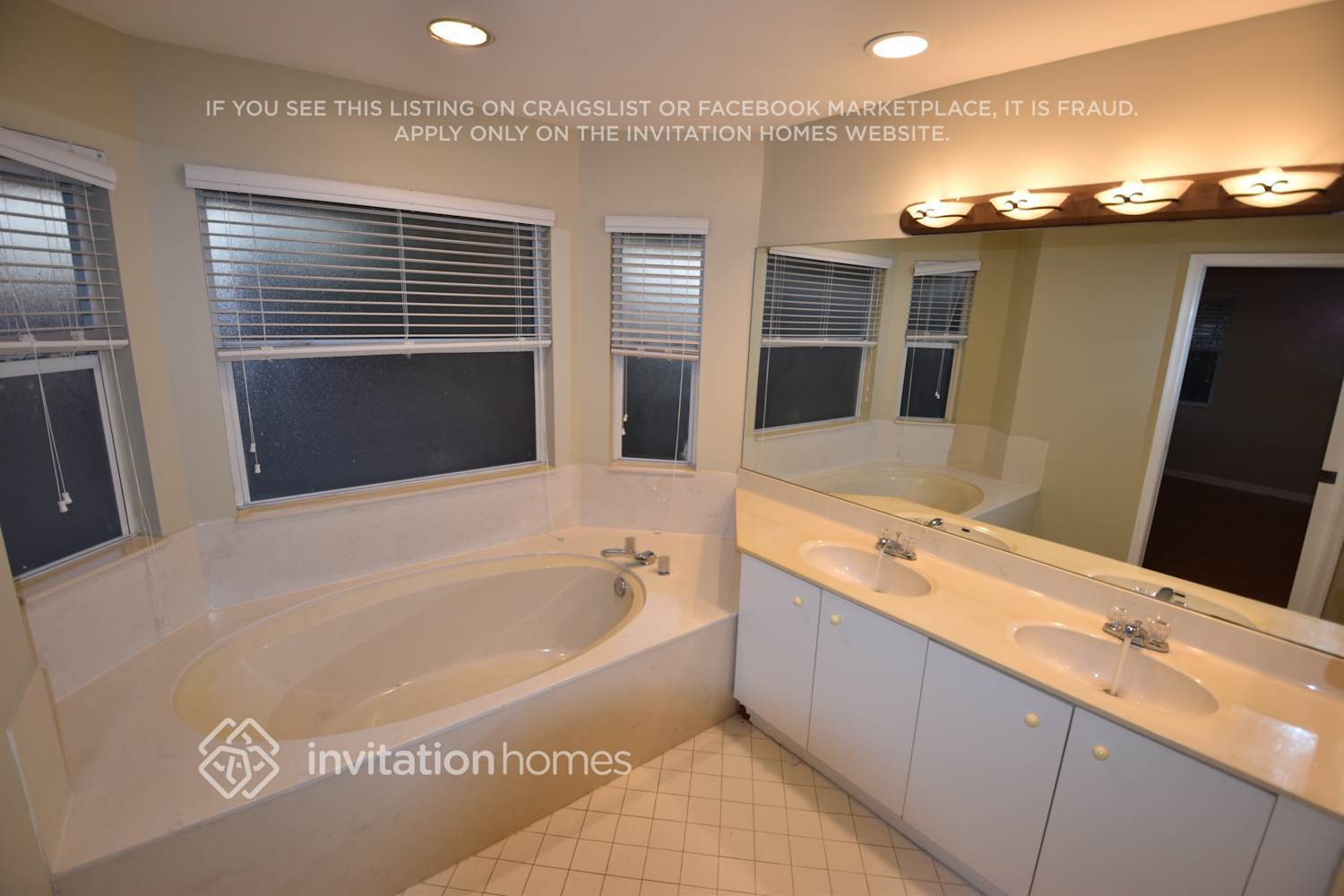 Building Photo - 8640 Rosalie Ct