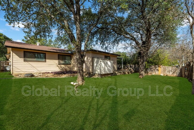 Building Photo - 4022 Ramsgate St