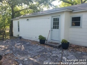 Building Photo - 111 N Brackenridge St