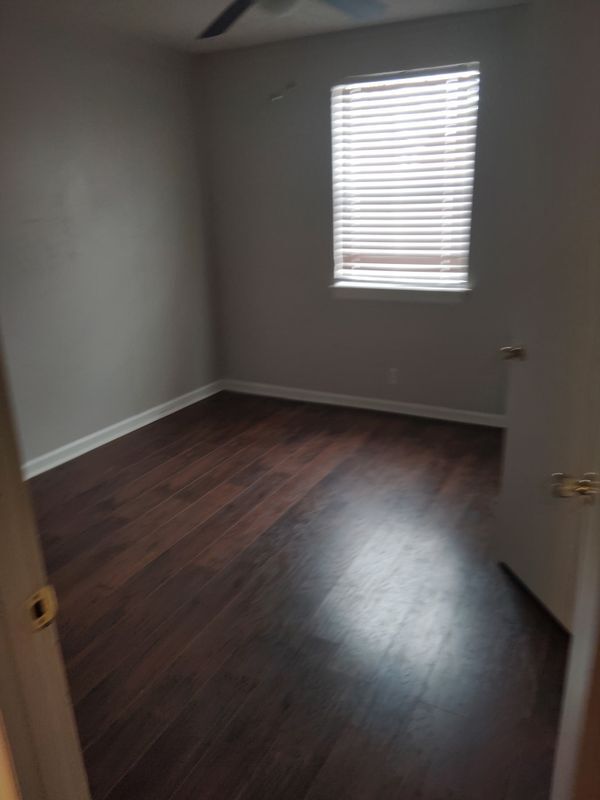 Building Photo - 3705 Brickmont Dr