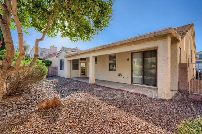 Building Photo - 7511 Trickling Wash Dr