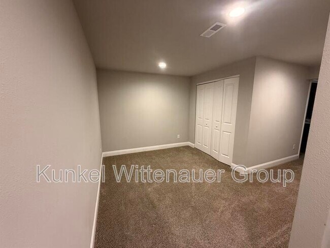 Building Photo - 8401-E ALLIED WAY