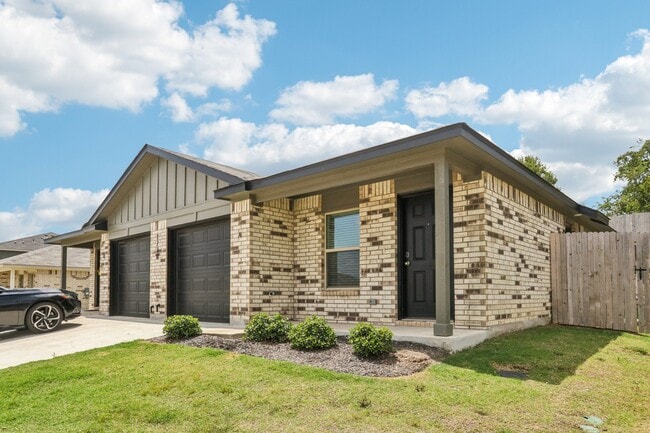 Building Photo - The Laramie at Indian Trail