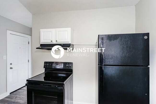 Building Photo - 2 Bedroom Pet-Friendly Home in Louisville,...