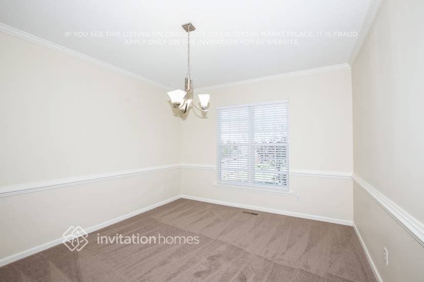 Building Photo - 16908 Glassfield Dr