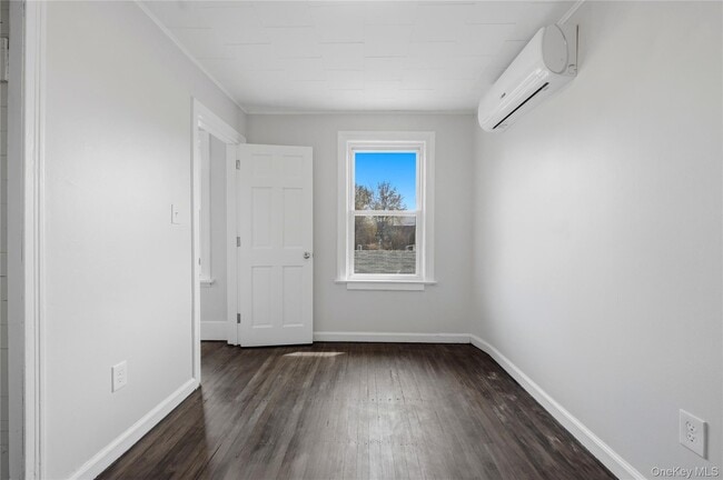 Building Photo - 45 S Robinson Ave