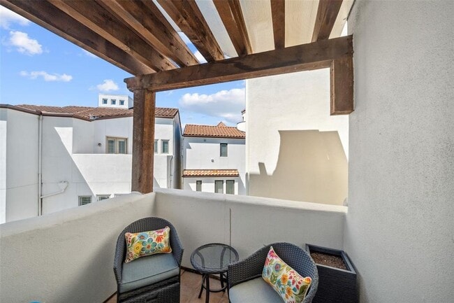 Building Photo - 5231 Calle Montilla Pl