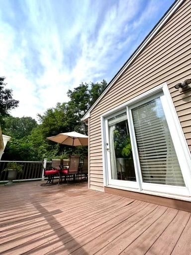 Building Photo - 8 Kennedy Dr