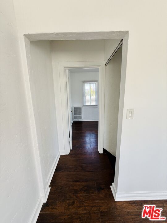 Building Photo - 3883 S Gramercy Pl