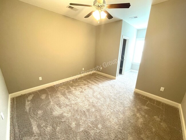 Building Photo - 4BD/4.5BA FOR RENT - Only Through 7/18/2024