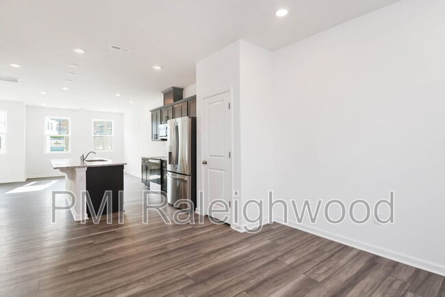 Building Photo - 3615 Elm Grv Ln