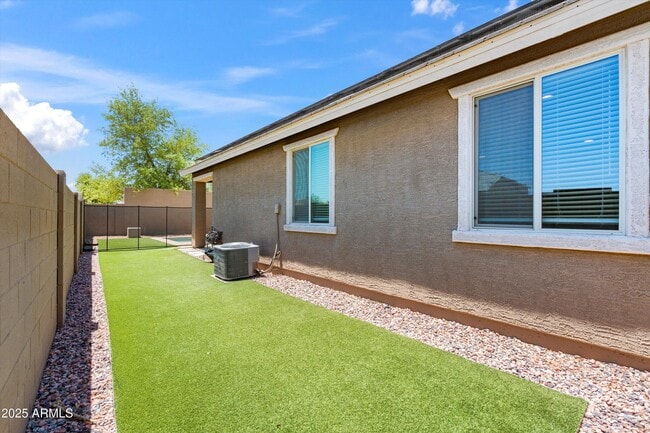 Building Photo - 3712 S 64th Ave
