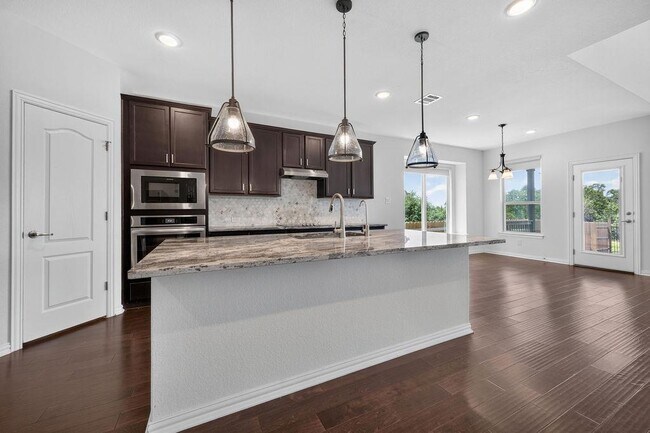 Building Photo - 1332 Ridge Runner Dr