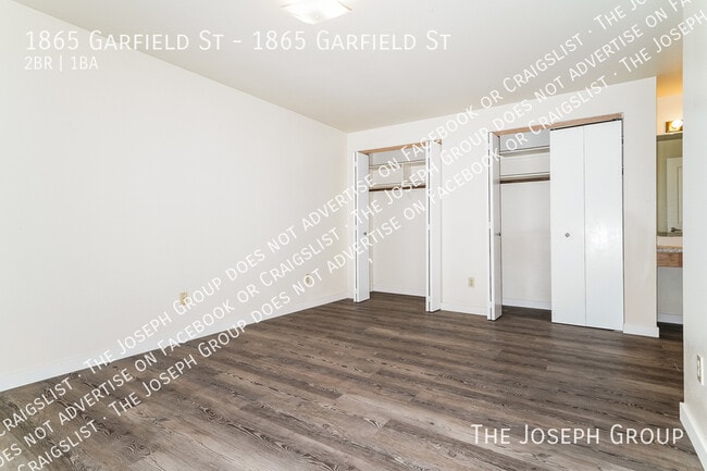 Building Photo - 1865 Garfield St