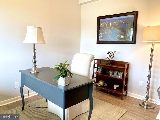 Building Photo - 216 Park Terrace Ct SE