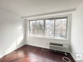 Building Photo - STANHOPE STREET / Bushwick 2-Bed 1-Bath / No Fee / 1-Month Free