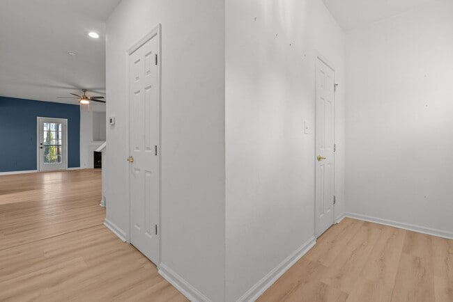 Building Photo - Modern Coastal Living in the Heart of Virginia Beach