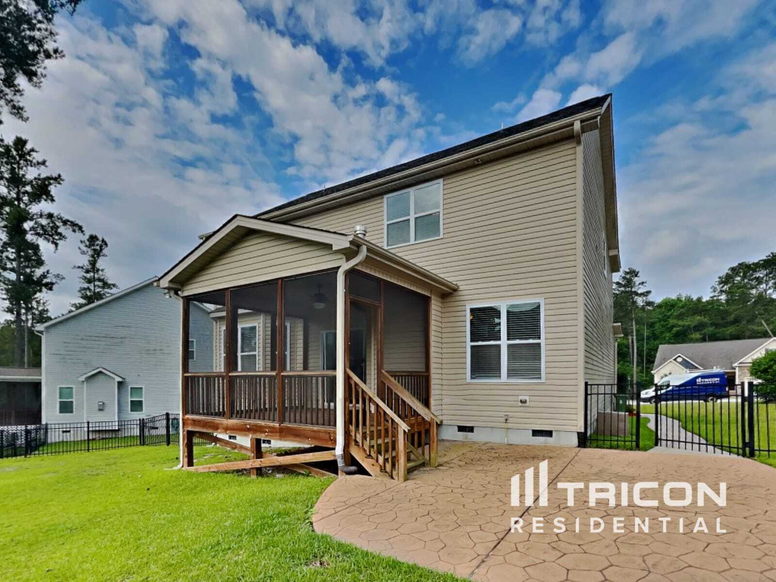 Building Photo - 65 Tanawha Ct