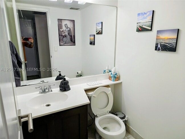 Building Photo - 2333 Brickell Ave