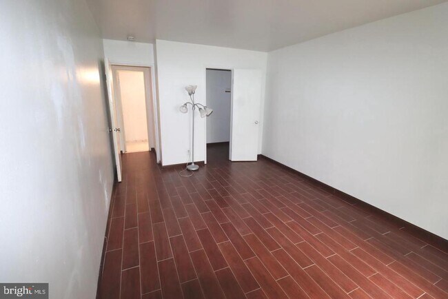 Building Photo - 10850 Green Mountain Cir