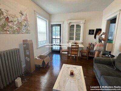 Building Photo - 18 Medfield St