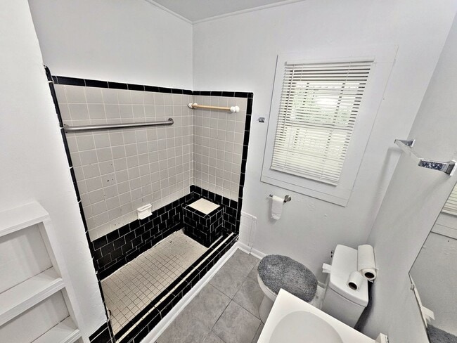 Building Photo - Decatur 3BR House SE