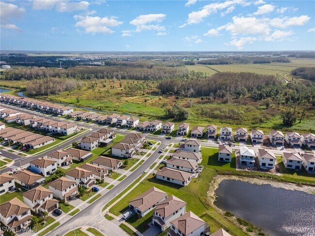 Building Photo - 5610 Agostino Way