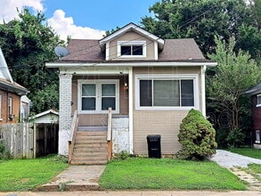 Building Photo - 1236 Manitau Ave