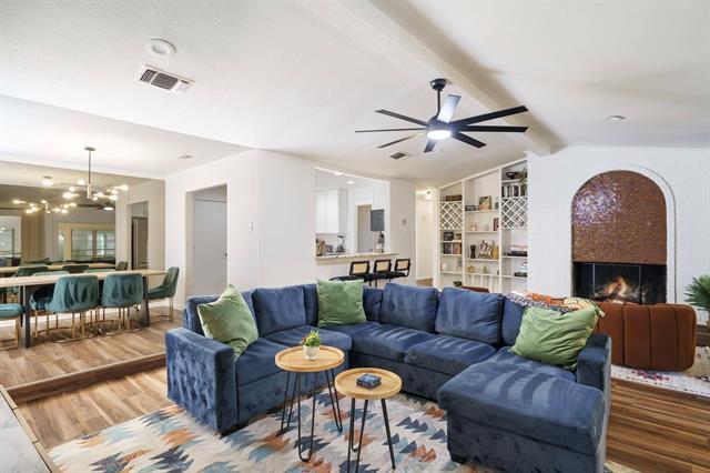 Building Photo - 3508 Grande Bulevar Blvd