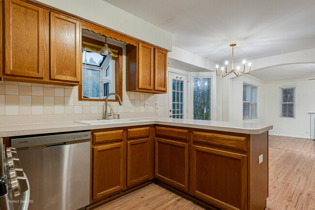 Building Photo - 255 Ironbark Ct