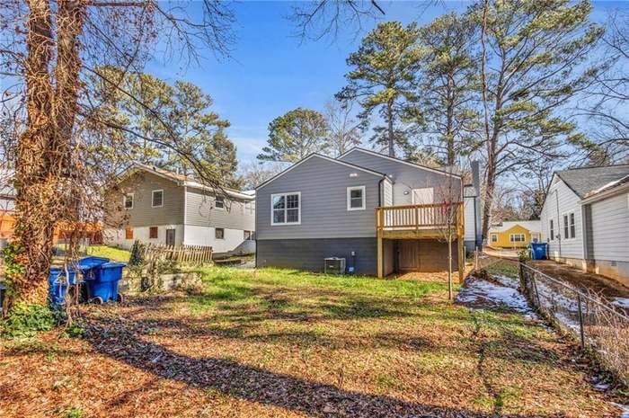 Building Photo - 1271 Lorenzo Dr SW