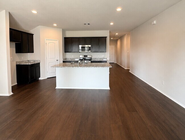 Building Photo - 11335 Dawn Beach Ln