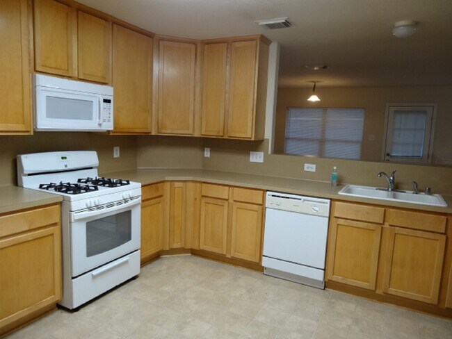 Building Photo - 22949 Cayman Estate