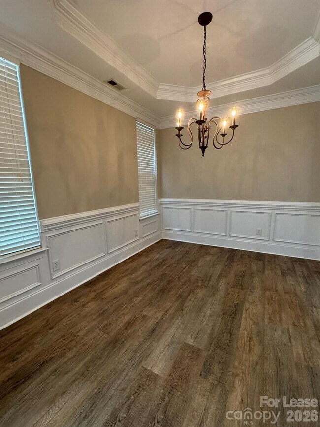 Building Photo - 5117 Alysheba Dr