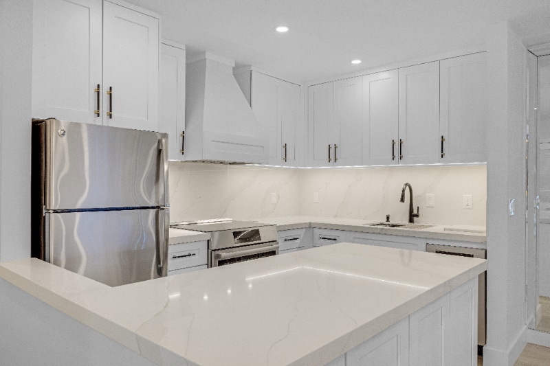 Building Photo - 130 Cypress Club Dr