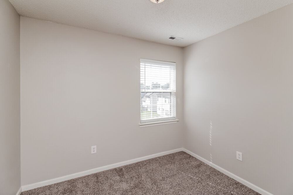 Building Photo - 6822 Chieftain Dr