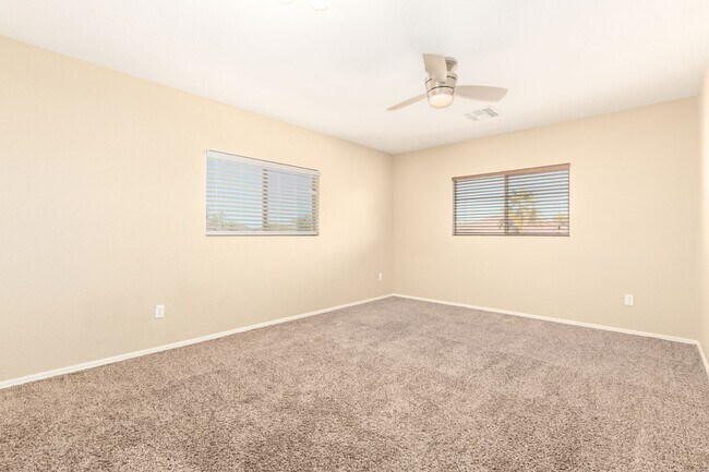 Building Photo - Spacious & Elegant Home with Resort-Style Backyard in Gated Community