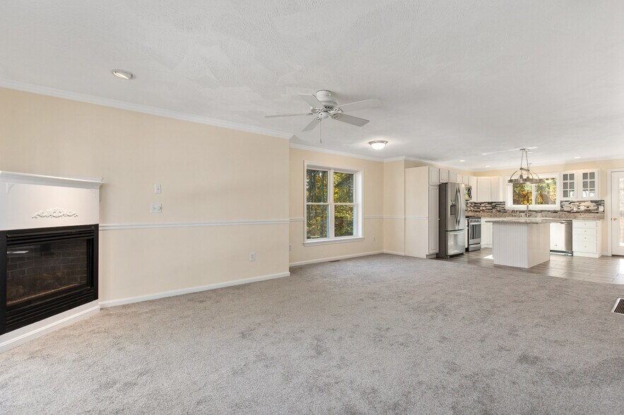 Living/Dining - 36 Chandler Ln