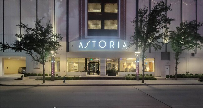 Building Photo - 1409 Post Oak Blvd