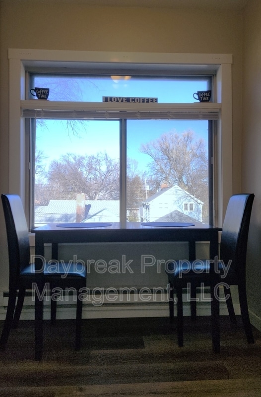 Building Photo - 1258 10th St N