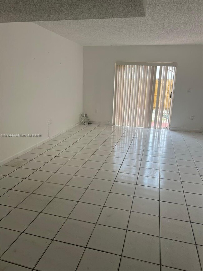 Building Photo - 15022 SW 80th Terrace