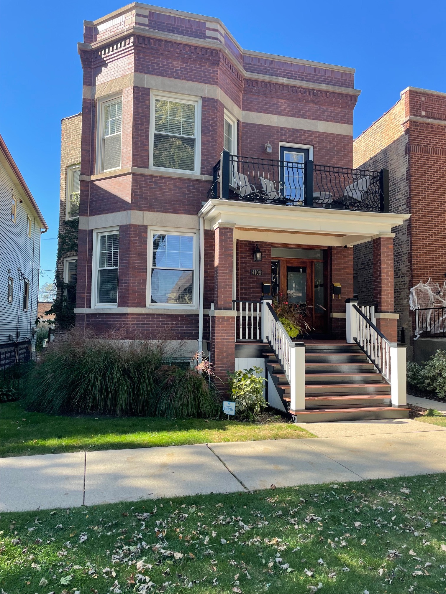 Building Photo - 4108 Maplewood N Ave