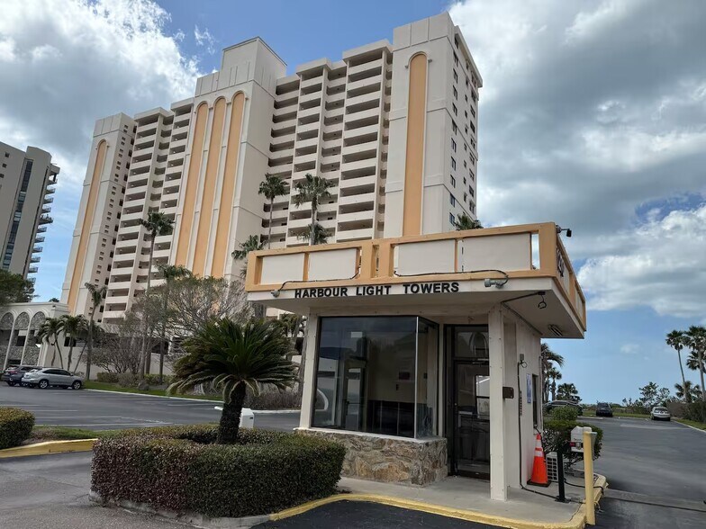 Building Photo - 1270 Gulf Blvd