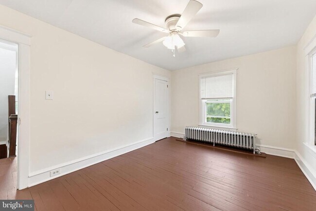 Building Photo - 3923 Pottsville Pike